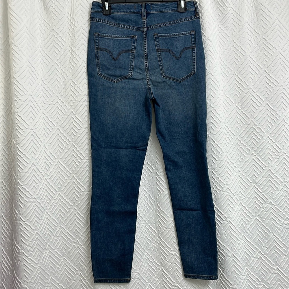 Free People Medium Wash Skinny Jeans‎ Size 30